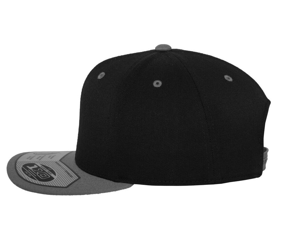 FLEXFIT FX110 - Fitted cap with flat visor